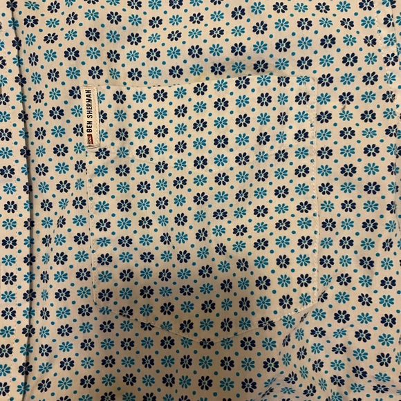 Ben Sherman button up dress shirt - Picture 3 of 3
